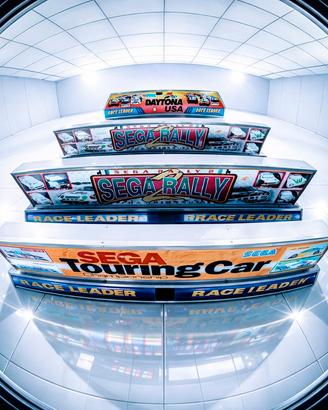 Topper insegna  videogiochi arcade 