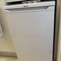 Frigorifero Beko piccolo