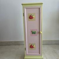 Comodino cameretta bambini