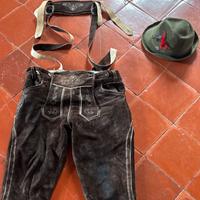 Vestito ocktoberfest lederhosen più cappello