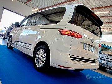 Volkswagen T7 Multivan 2.0 TDI 150cv DSG * PRONTA 
