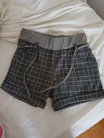 Pantaloncicni corti 