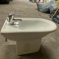 Dolomite clodia bidet