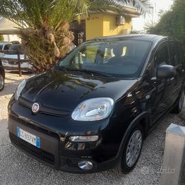 FIAT PANDA HYBRID 2024' KM 4500 TREKING!