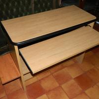 Scrivania per computer