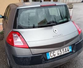 RENAULT Mégane 2ª serie - 2001