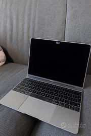 MacBook 12” A1534 PER RICAMBI – SENZA SCHEDA MADRE