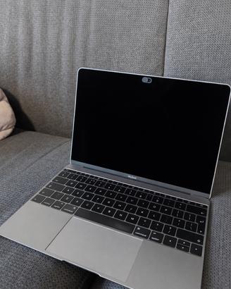 MacBook 12” A1534 PER RICAMBI – SENZA SCHEDA MADRE