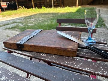 Tagliere Legno Antico Massello e Ferro d'Epoca