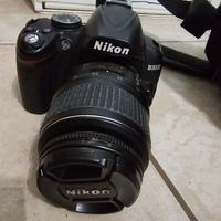 NIKON D3000