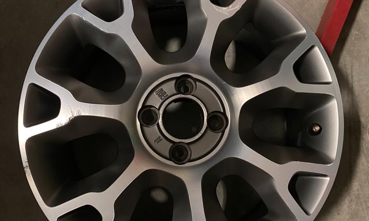 fiat 500 cerchio in lega