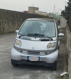 Smartfortwo 2001 coupè tetto panoramico leggi bene