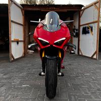 Ducati Panigale v4S 2023/24