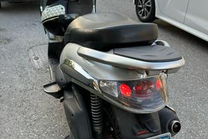 Piaggio beverly 250cc 08