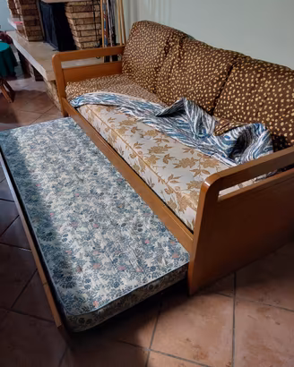 divano a due letti 