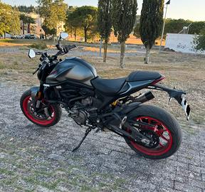 Ducati Monster 937