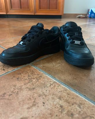 Nike Air Force 1 ‘07 sneakers nere 36