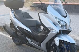 Scooter Suzuki Burgman