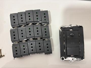 Vimar idea nera placche e prese e interruttori