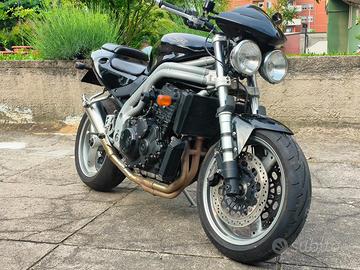 Triumph Speed Triple 955i - 2002