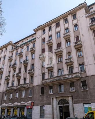 2 LOCALI A MILANO