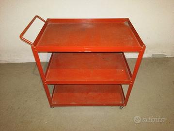 Carrello porta attrezzi 