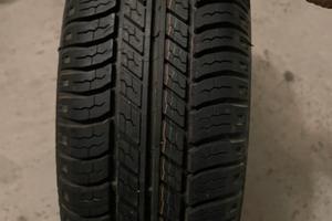 Pneumatico Michelin 175/65 cerchio ferro 14” nuovi