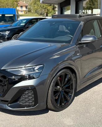 Audi Q8 PREZZO REALE SUPER ACCESSORIATA