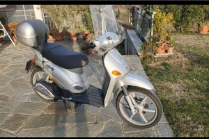 Piaggio 50