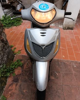sh Honda 120 anno 2002