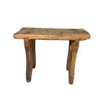 Sgabello in legno
