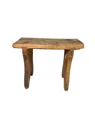 Sgabello in legno