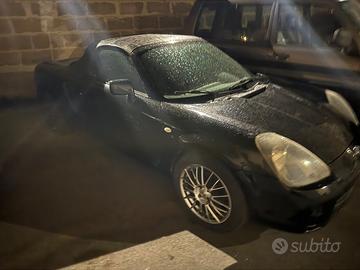 Toyota mr2 anno 2002 con GPL + motore e cambio