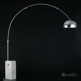 lampada da terra Arco