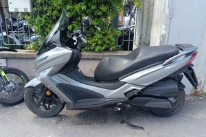 KYMCO X-Town 300i FINANZ INTERESSI 0 NO ANTICIPO N