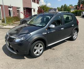 DACIA Sandero Stepway 1.6 8V GPL 85CV