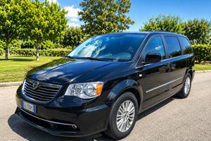 Lancia Voyager 7 posti