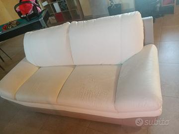 Divano2/3 posti