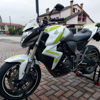 Honda CB 1000 R HANNSPREE