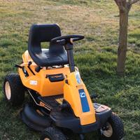Trattorino rider club cadet LR2