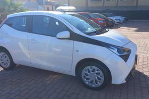 TOYOTA Aygo Connect 1.0 VVT-i 72CV 5 porte