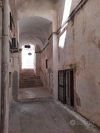 Monolocale finestrato centralissimo