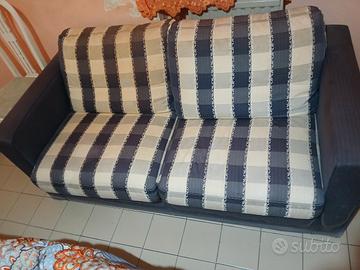 divano due posti