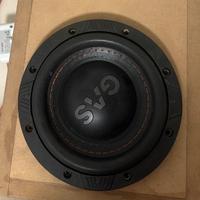 Subwoofer con cassone