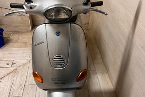 Vespa 50