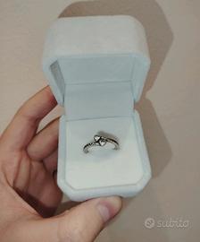 anello pandora cuori intrecciati 