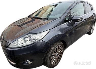 Ford Fiesta 5p 1.2 16v Titanium