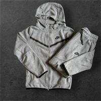 Tuta nike tech