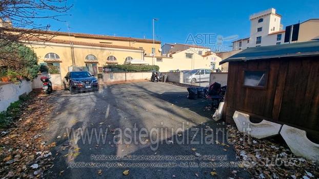 Box/Posto auto Livorno [A4319124]