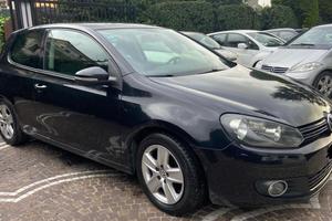 VOLKSWAGEN Golf 1.6 3p. Trendline bfuel